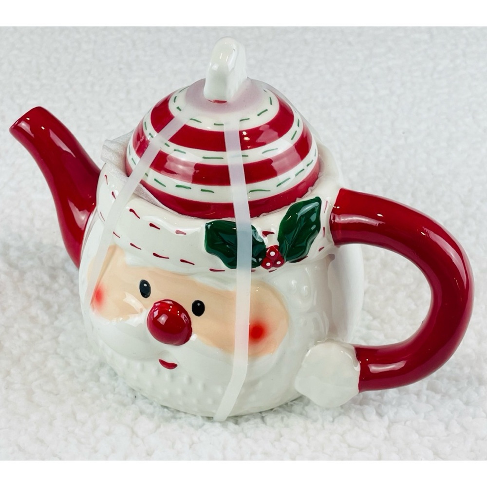 (NWT) HOLLY & MOSS • Red/White Christmas Holiday Santa Claus Teapot - Picture 4 of 13
